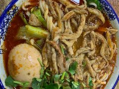 -孙浩特色牛杂面板面(华捷道店)