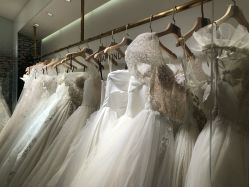 -LA GRACE高端婚纱礼服定制馆