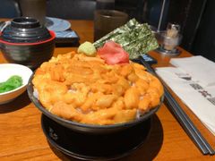 三色海胆饭-魔丼屋(日月光店)