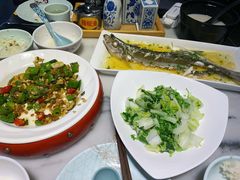 -京城小江南·北京烤鸭·江南土菜·白鱼(中关村店)