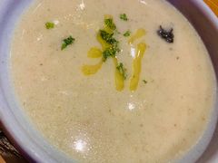 牛肝菌蘑菇浓汤-CRAZYONES西班牙海鲜饭(上海美罗城店)