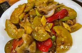 Watermelon and Intestine Stir-fry