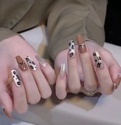 点击看大图 -桃色美甲沙龙