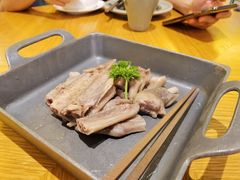 -美食小镇·观赏珍稀鸟类·长隆熊猫酒店