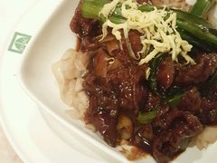 瑞士汁湿炒牛河-太平馆餐厅(尖沙咀店)