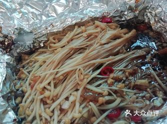 就是新的一道跟着菜谱学的菜，因为家里有烤箱