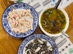 -东兴顺爆肚张