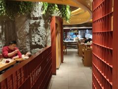 -巴奴毛肚火锅(龙湖锦艺城店)