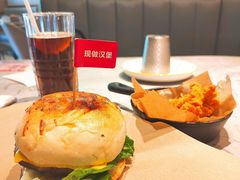 -必胜客(欢乐颂店)