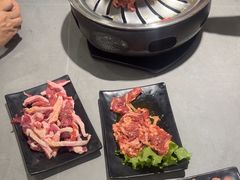 -啊美丽炭火烤肉(滑翔一店)