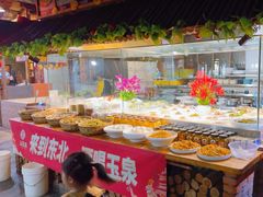 -鱼窝棚柴火铁锅炖(富山屯店)