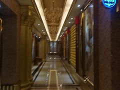 -Karaoke Top One KTV