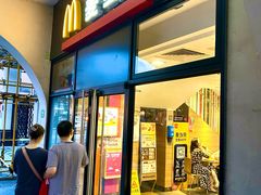 -麦当劳(斜土路2号店)
