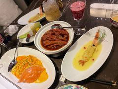 -海派悦庭·海胆烧麦·新融合菜(凯德广场店)