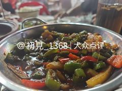 -老街烧烤大排档·地道湖北菜·龙虾馆(汉口火车站店)