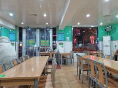 大堂-清真老铁家灌汤包