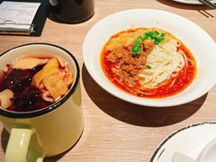 -太二酸菜鱼(菱角湖万达店)