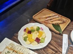 -明洞阿姨·韩式酱蟹烤肉·创意料理(三元桥店)