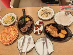 -摩欧客意式餐厅(高新活力汇店)