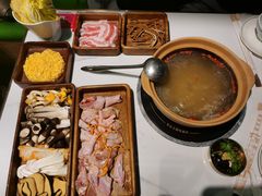 -菌小白火锅(时尚天河店)