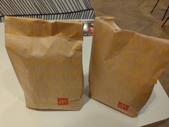 -麦当劳(中唱大厦店)