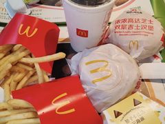 -麦当劳(百联西郊购物中心店)