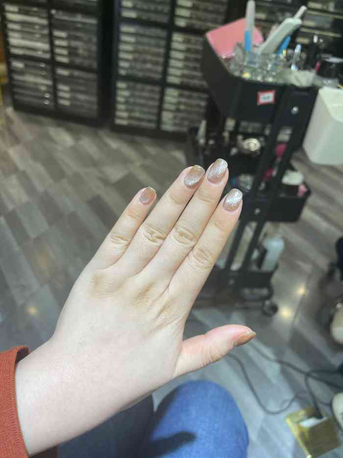 pikapika美甲美睫·美研社(三里屯总店)-"【项目】美甲跟伙伴来做美甲