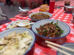 -荆九爷爆炒桥头三嫩(云南北路店)