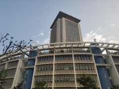 -华侨大学(厦门校区)