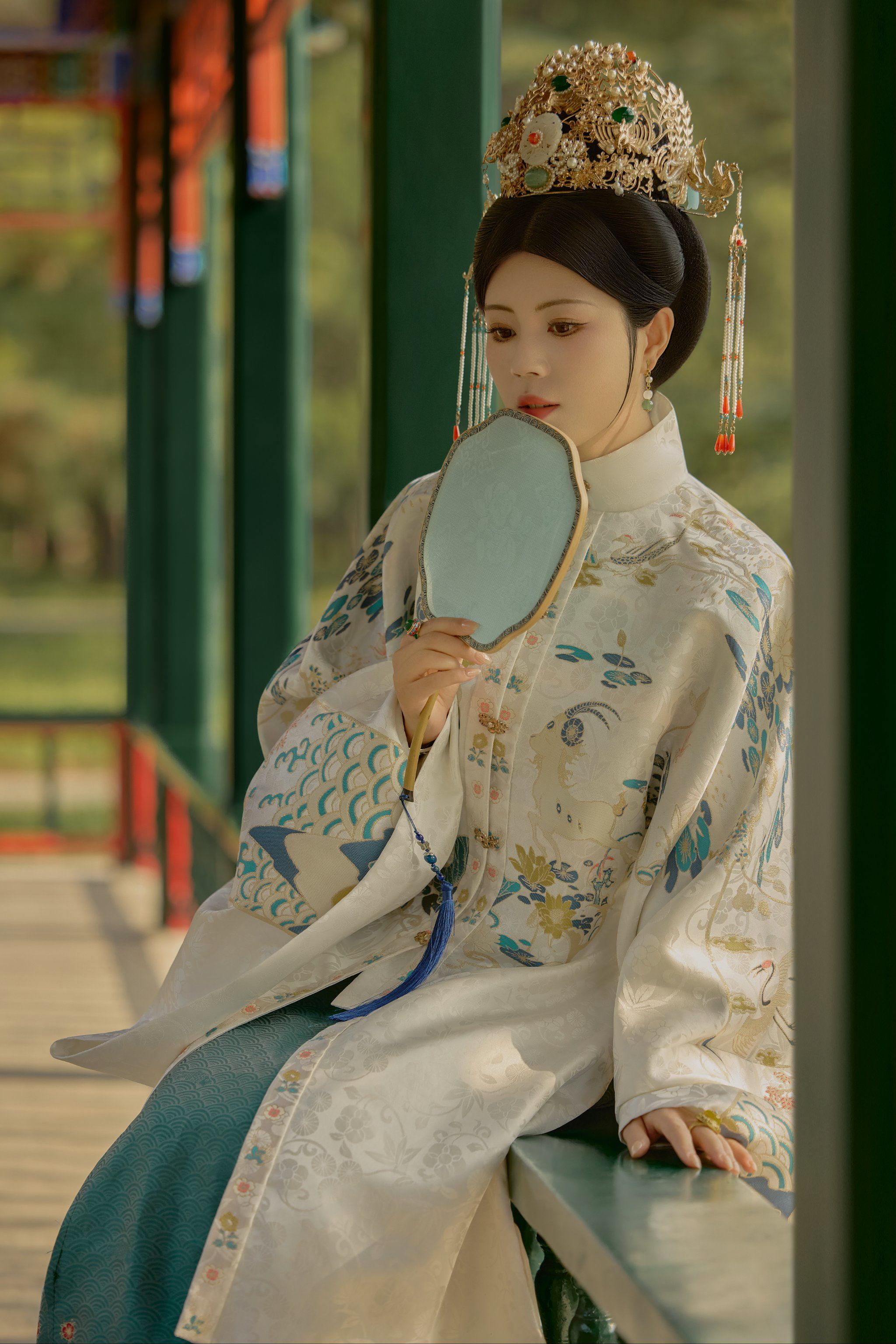 谁能拒绝一套白色明制汉服呢?就像白月光一样!