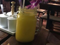 -Green Tree Rest. & Pub
