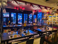 大堂-酒肆浅葱•烧烤•龙虾•排档(卓悦intown店)