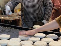 -老西关黄老太牛肉烧饼