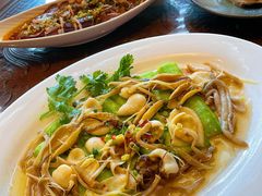 -龙悦湾酒家·八阵鱼生·渔人码头店