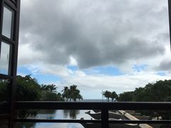 -亚龙湾喜来登·美景台大堂吧