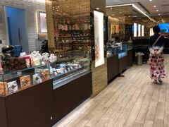 -VENCHI 闻绮(北京国贸商城店)