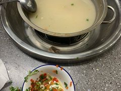 -瓦市黄羊群羊肉馆(火车站路店)
