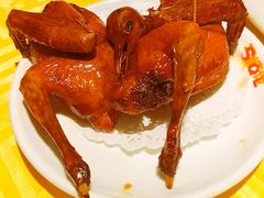 招牌烤乳鸽-石岐佬中山菜馆(张溪店)