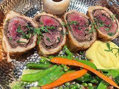 -普朗姆生蚝牛排馆 The Plump Oyster(成都摩方购物中心店)