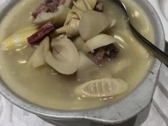 -顺风海鲜港(长寿路店)