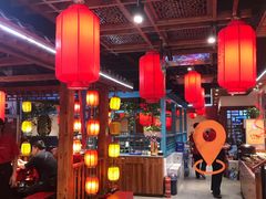 -宽板凳老灶火锅(台湾街店)