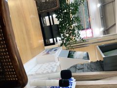-湊湊火锅·茶憩(杭州湖滨银泰in77店)