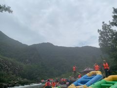 -尧山大峡谷漂流
