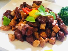 黑椒牛肉粒-乾园风尚五大道