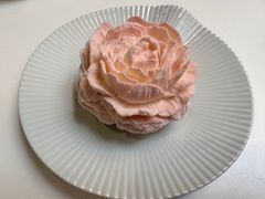 -潮一不贰·法式甜品·生日蛋糕·西式简餐(外滩店)