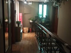 -莱蔻·圣灸堂·推拿艾灸(天山店)