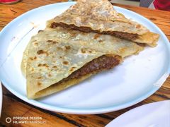 -溢心园香河肉饼总店