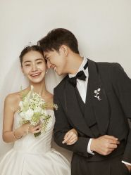-全城热恋璀璨婚纱摄影(国贸总店)
