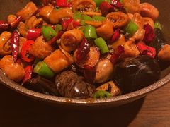 鹅卵石爆肥肠-老板恋上鱼(高新万达店)