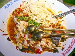 -坛宗剁椒鱼头(河西王府井店)